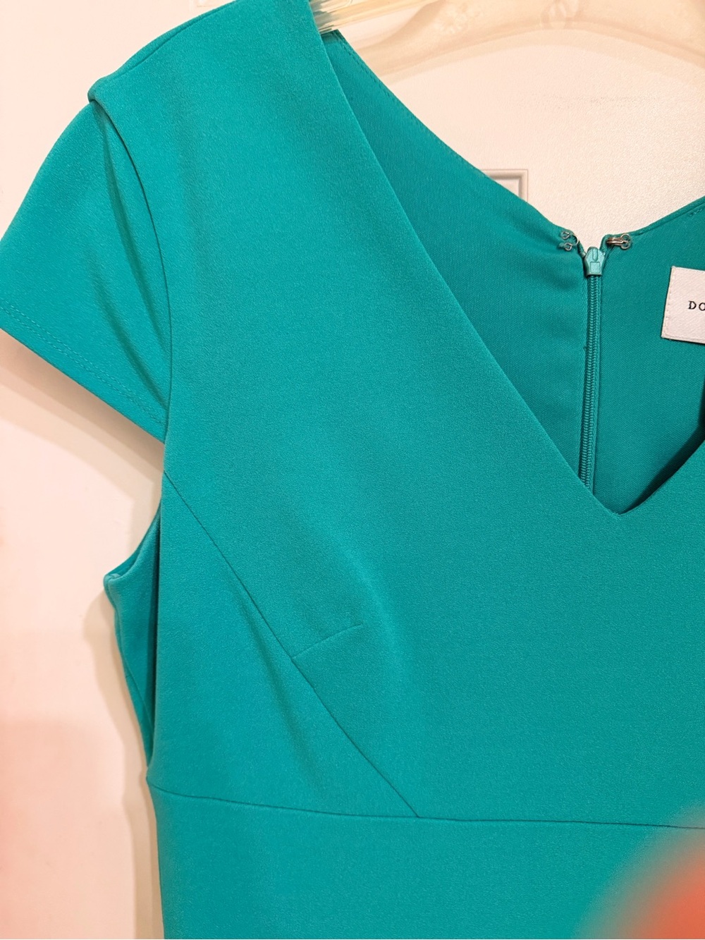 Donna Morgan Teal Cap-Sleeve Sheath Dress, Stretch, Lined, Back Zip, Sz 6 - Picture 3 of 12